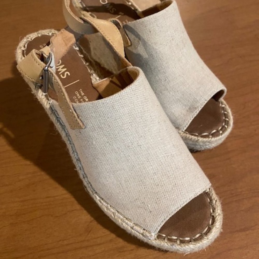 TOMS summer shoes
